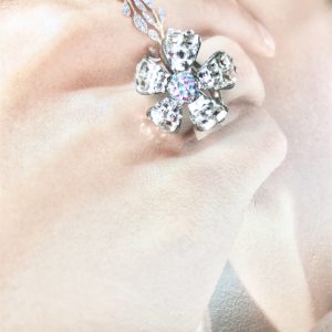 スワロフスキーのリング