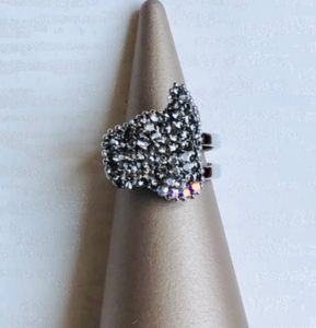 ミニチュアシュナウザーのキラキラリング