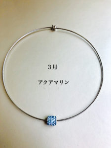 スワロフスキー・クリスタルのチョーカー・ペンダント