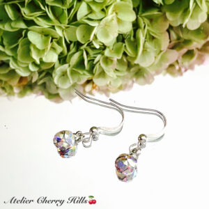 スワロフスキーのピアス