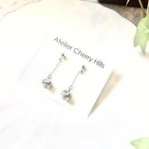 スワロフスキーのピアス
