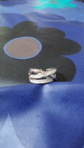 スワロフスキーの指輪