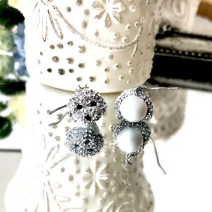 スワロフスキーのピアス