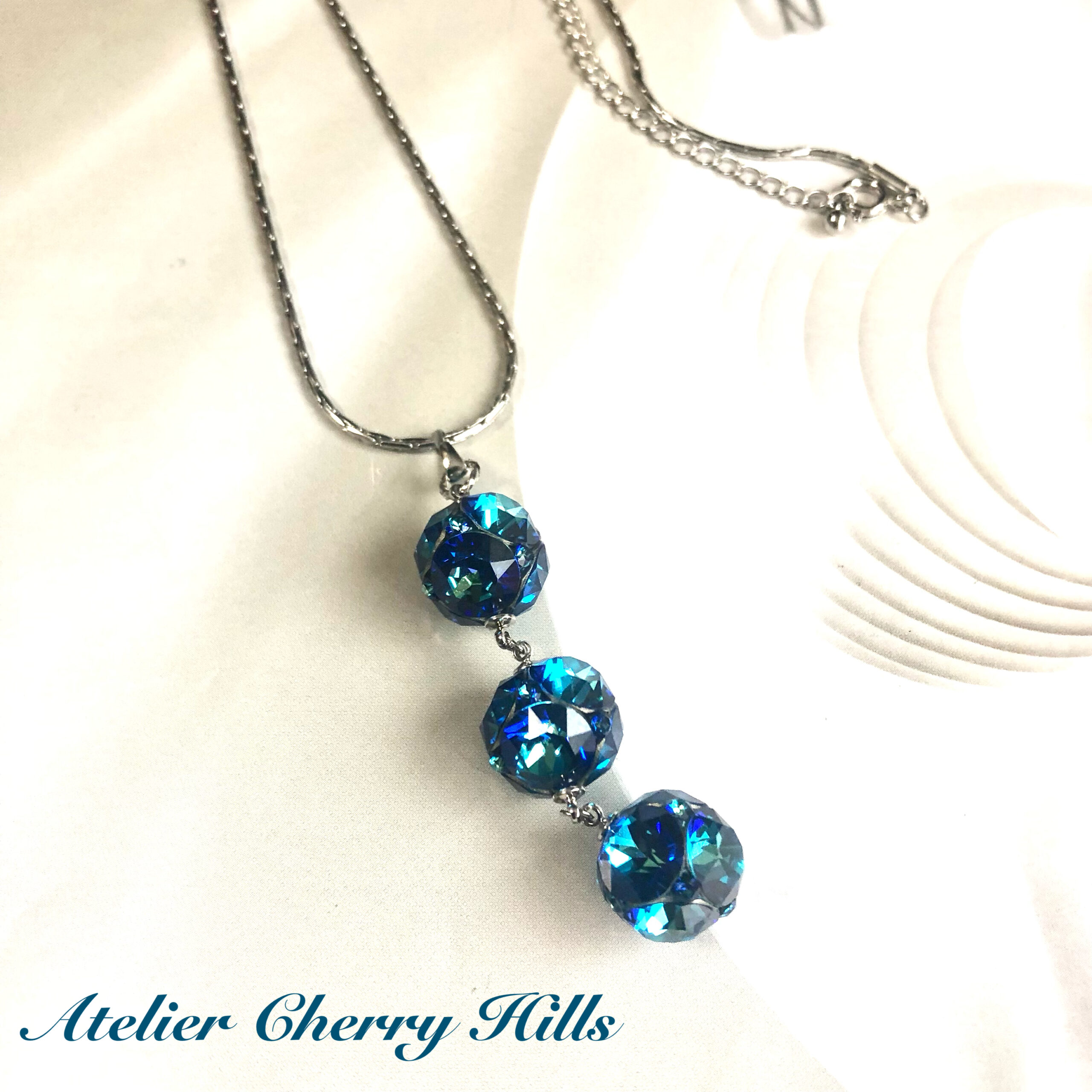 No.73.   バミューダブルーのネックレス