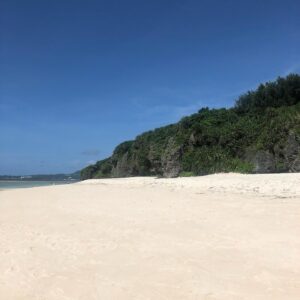 瀬底ビーチ