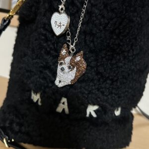 クリスタルドッグ