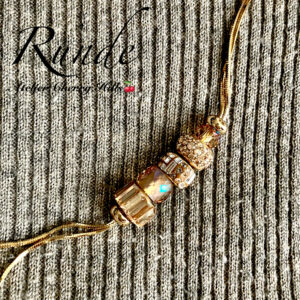 スワロフスキーのネックレス