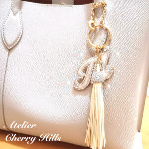 スワロフスキーのバッグチャーム